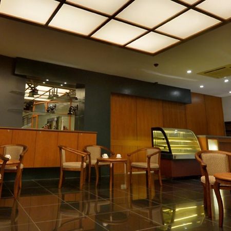 Asiana Hotel Kota Kinabalu Extérieur photo